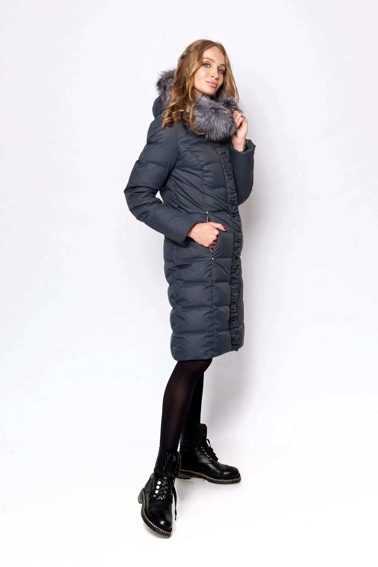 Венера серый (1)-min